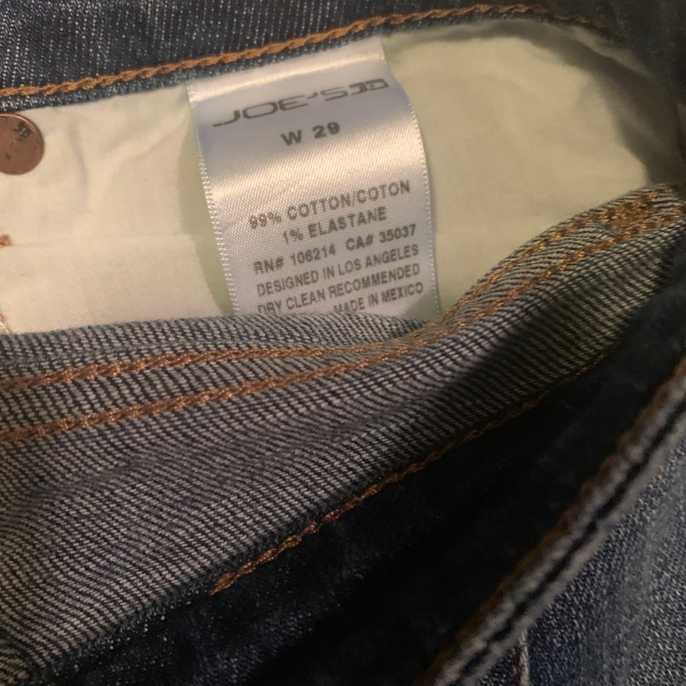 Shorts - Picture 4 of 6